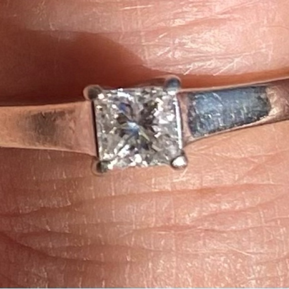 14k white gold 0.30 Karat Canadian Ice Diamond Ben Moss ring